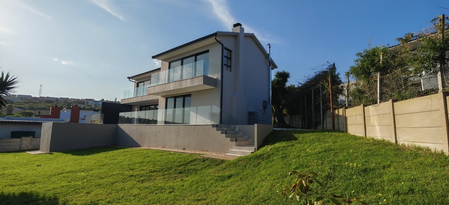 4 Bedroom Property for Sale in Dana Bay Western Cape